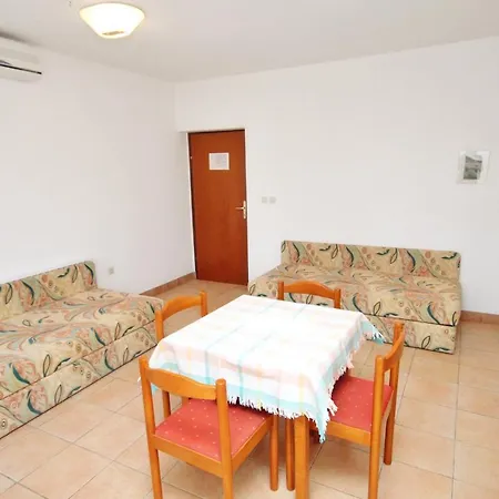 Apartments By The Sea Rtina - Miletici, Zadar - 3257 Apartment *