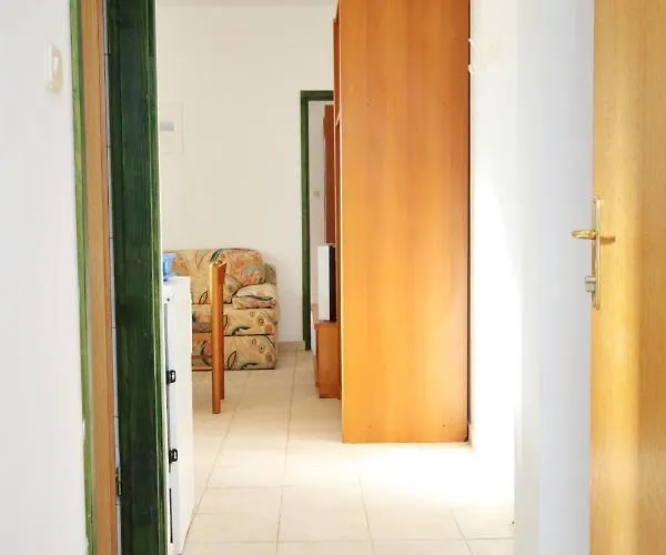 Апартаменты By The Sea Rtina - Miletici, Zadar - 3257