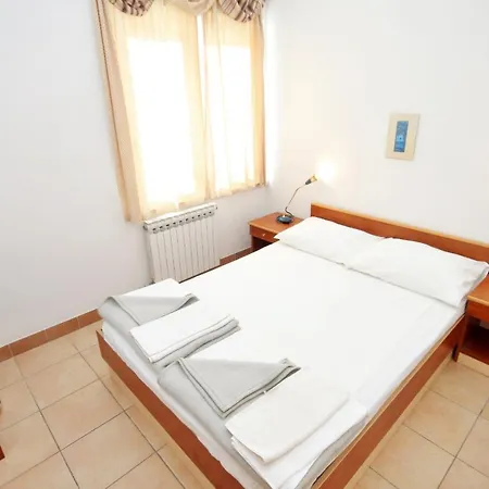 Apartman By The Sea Rtina - Miletici, Zadar - 3257