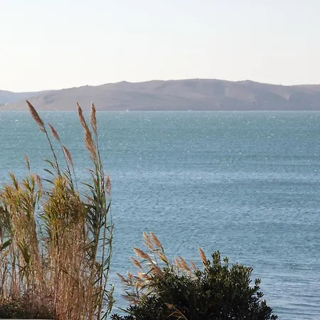 Apartman By The Sea Rtina - Miletici, Zadar - 3257 Ražanac